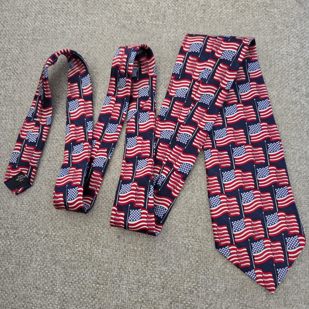 American Traditions Mens Silk Necktie American Flag Patriotic Stars Stripes Navy - Picture 2 of 6